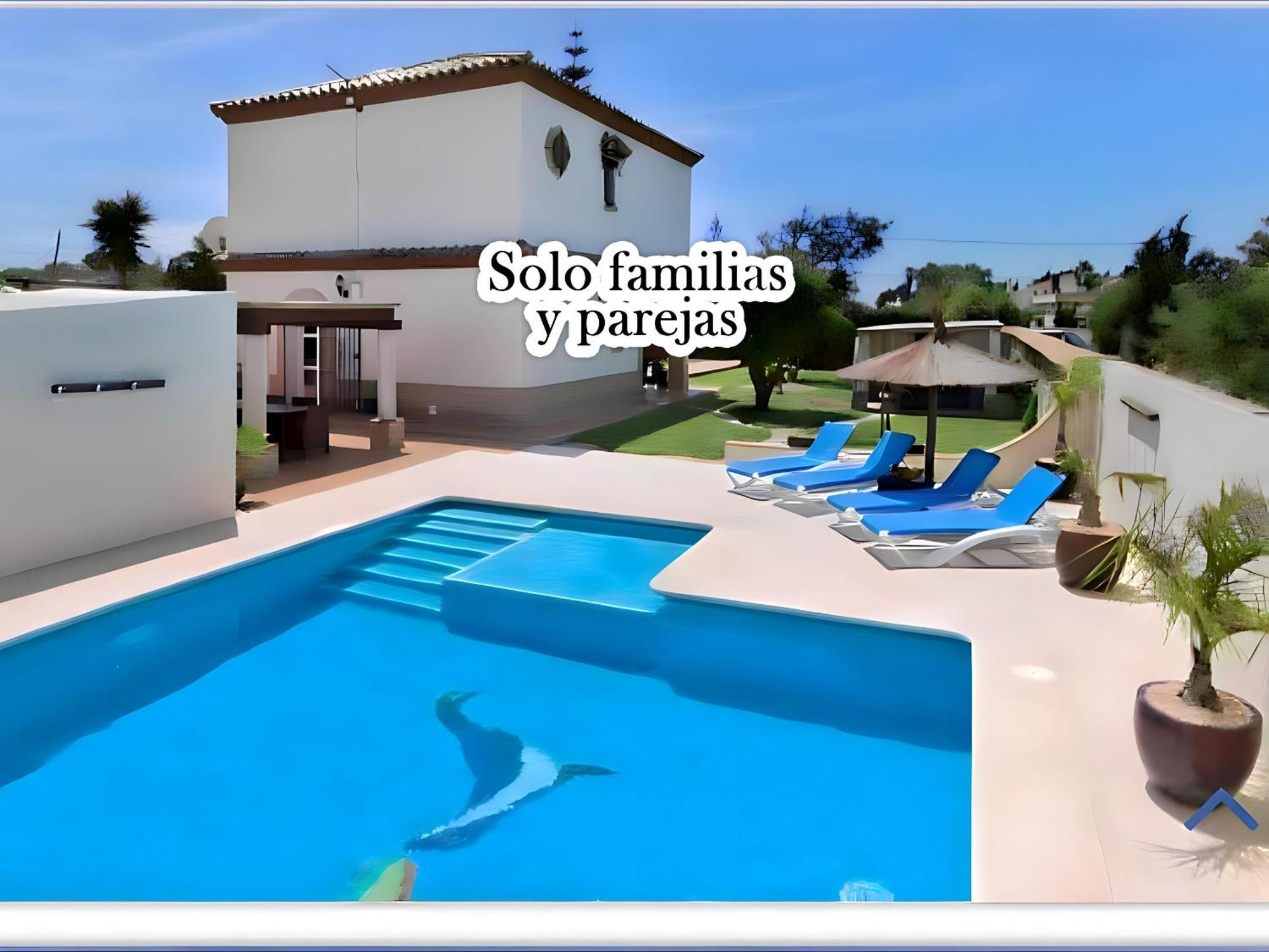 Encantadora Y Espaciosa Piscina Privada Y Terraza Exclusivas Familias *